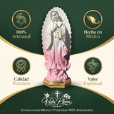 Escultura hecha a mano de la Virgen de Guadalupe